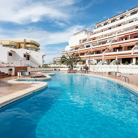 Daire Home2book Serene & Pool, Escape *