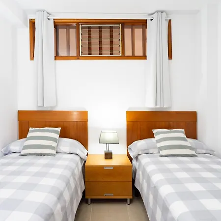 Home2book Serene & Pool, Escape Daire