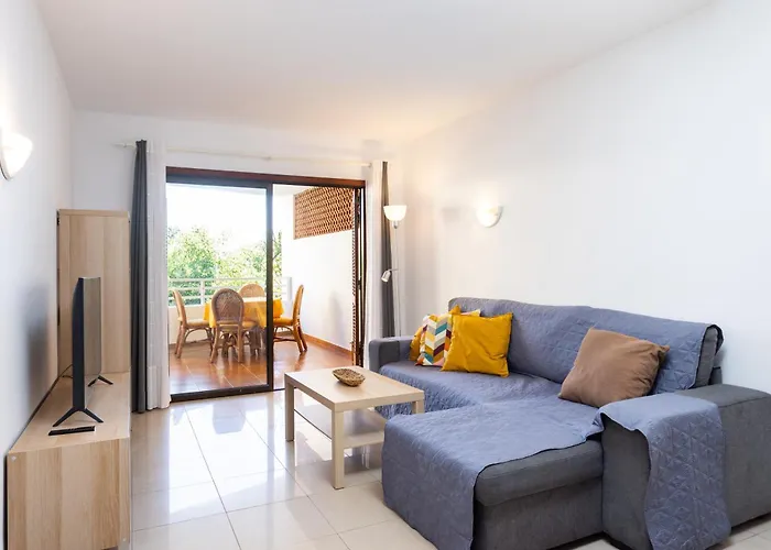 Home2book Serene & Pool, Escape Appartement *