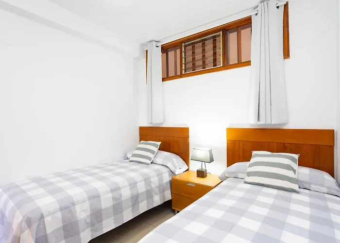 Appartement Home2book Serene & Pool, Escape *